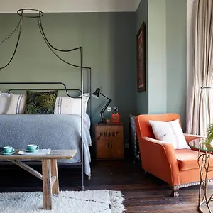 Artist Hotel